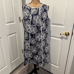 Nine West Navy and White Floral-Print Midi Shift Dress